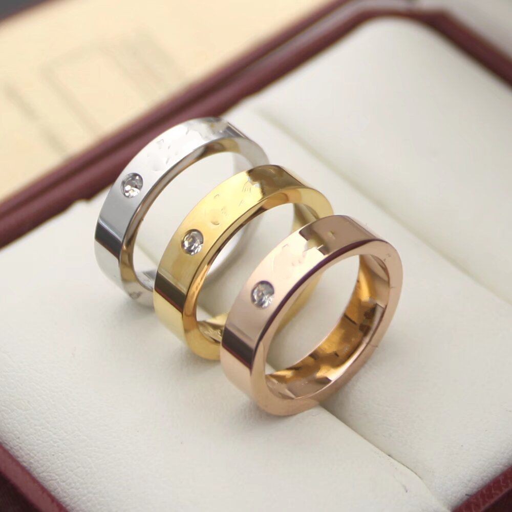 Unisex Classic designer engrave 5mm diamond CA Ring 18K Gold Silver Rose 316L Stainless Steel Rings Women men lovers wedding Jewelry Lady Party 6 7 8 9 10 11 12 USA size