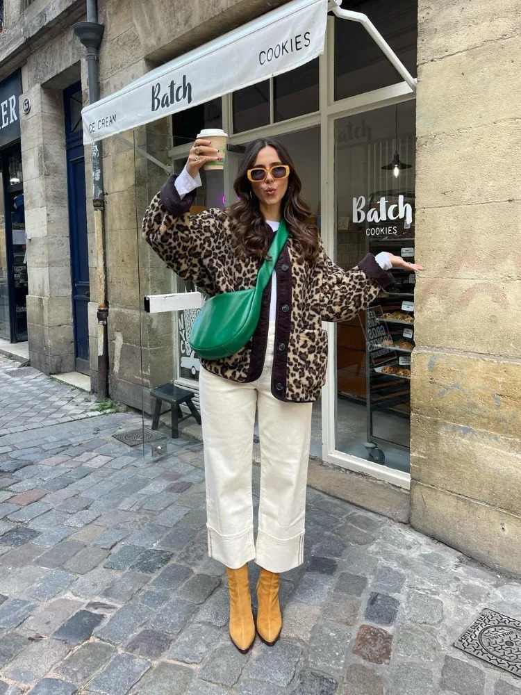 Fashion comparison leopard print single chest jacket elegant womens O-neck long sleeved pocket jacket womens warm jacket 241021