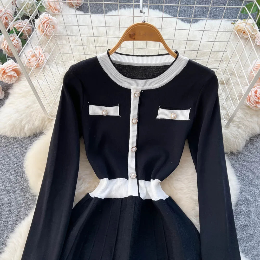 Womens long knitted red sweater autumn and winter knitted pleated dress thick Christmas floral party dress Vestidos 241021