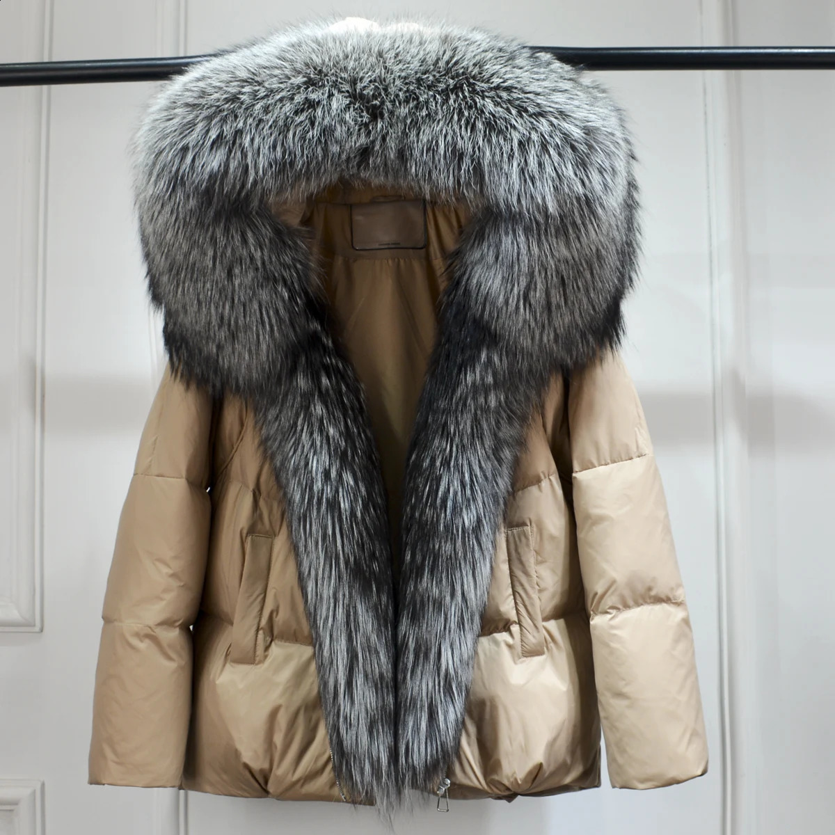 Winter Women Fox Fur Collar Thick Warm Puffer Coat Hooded Down Jacket Outerwear Female Loose Parkas 250725