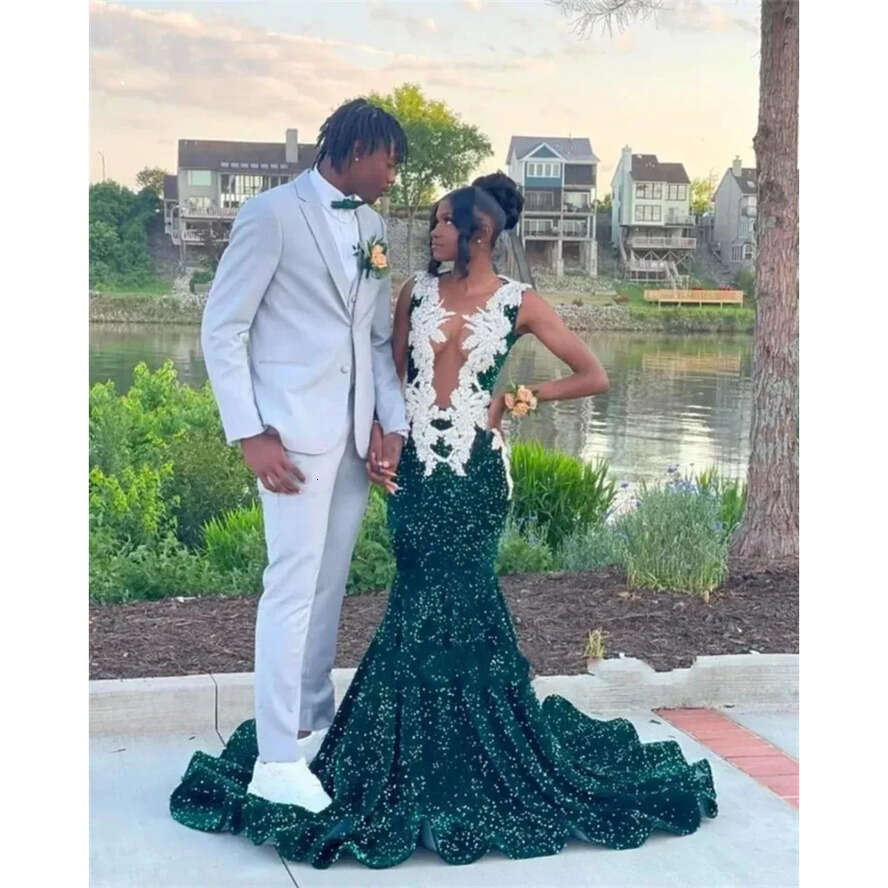 Sequins Sheer Green Dark O Neck Long Prom Dress For Black Girls 2024 Sequined Birthday Party Dresses Appliques Evening Gowns Mermaid Robe De Bal es