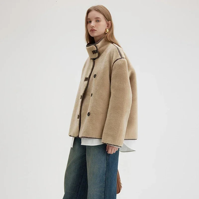 Winter womens artificial cashmere suede stand up collar jacket warm and loose color collision leather splicing warm top 241022