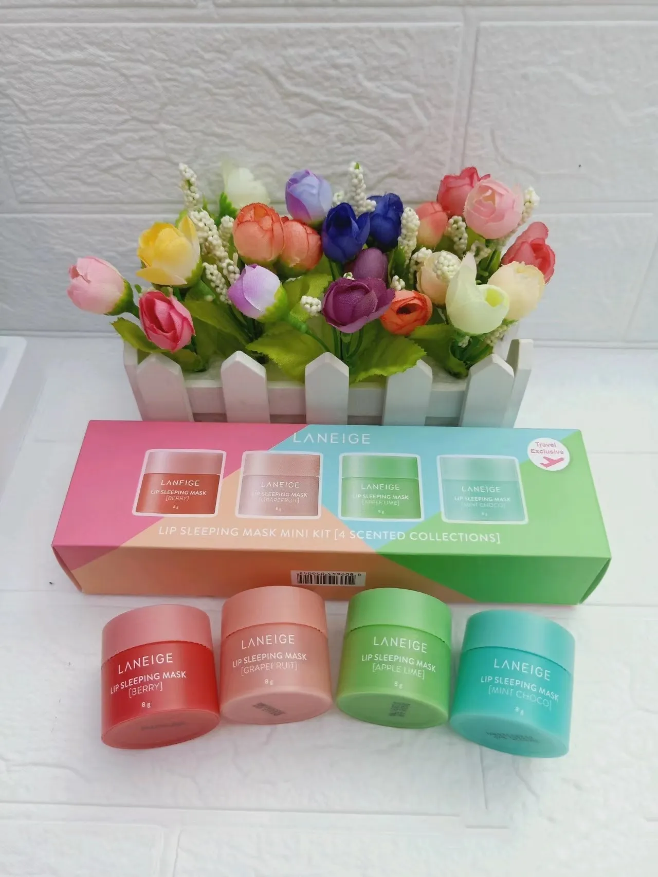 2 pcs Essential Lip Sleeping Mask & Lip Scrub Nourishing And Repairing Tender Moisturizing Preventing Dryness Lips Care Masks 8g