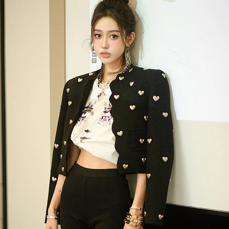 Black love coarse woolen jacket womens bead 3D fashion chic long sleeved wool autumn and winter jacket retro Korean elegant cardigan set 241023