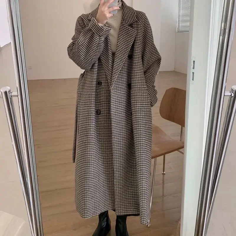 Womens outerwear plain weave tweed wool warm long jacket womens coat Korean fashion coat trench coat autumn/winter 241023