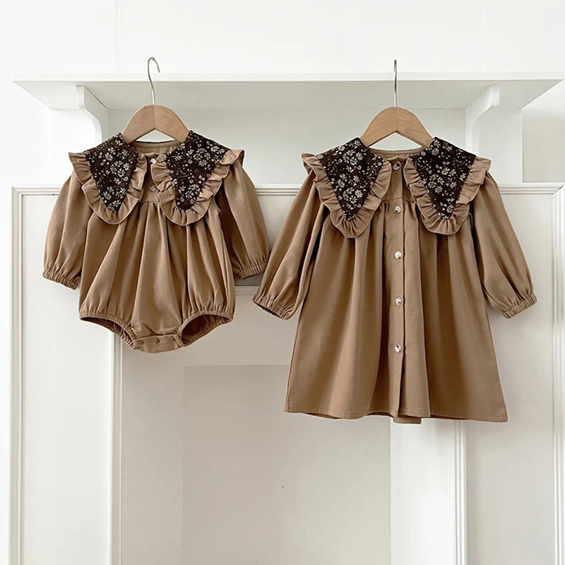 Autumn Baby Girl Dress Large lapel Vintage Long Sleeve Dress Baby Bodysuit Family Matching sisters Set Baby Princess Dress 241022