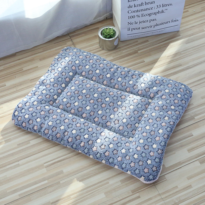 Thickened plush cushion cat litter cat sleeping mat kennel coral velvet dog blanket cotton pad warm nest pad