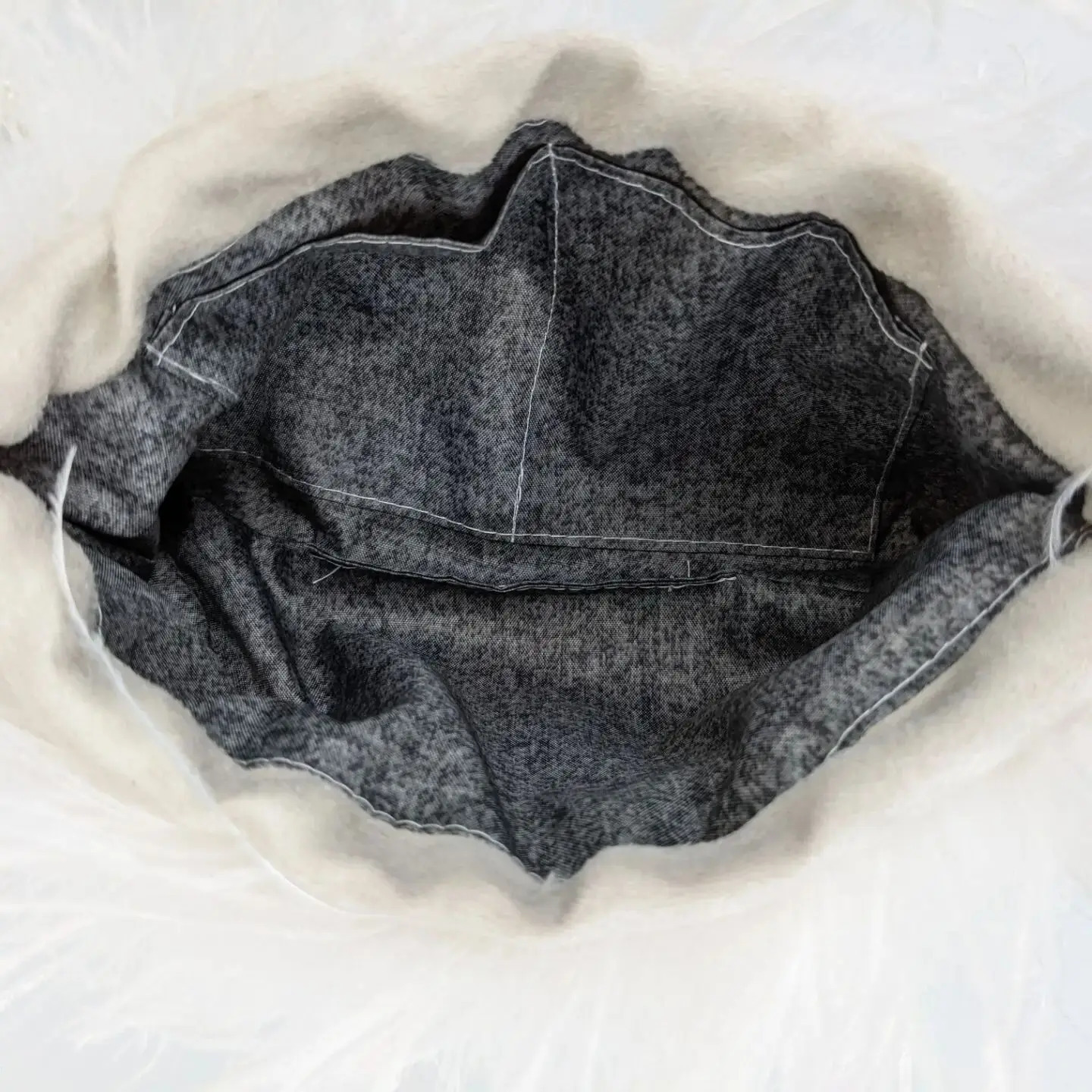 Ostrich Feather womens bag mini wallet pearl chain clutch romantic fur fluffy party peach fuzzy 241023