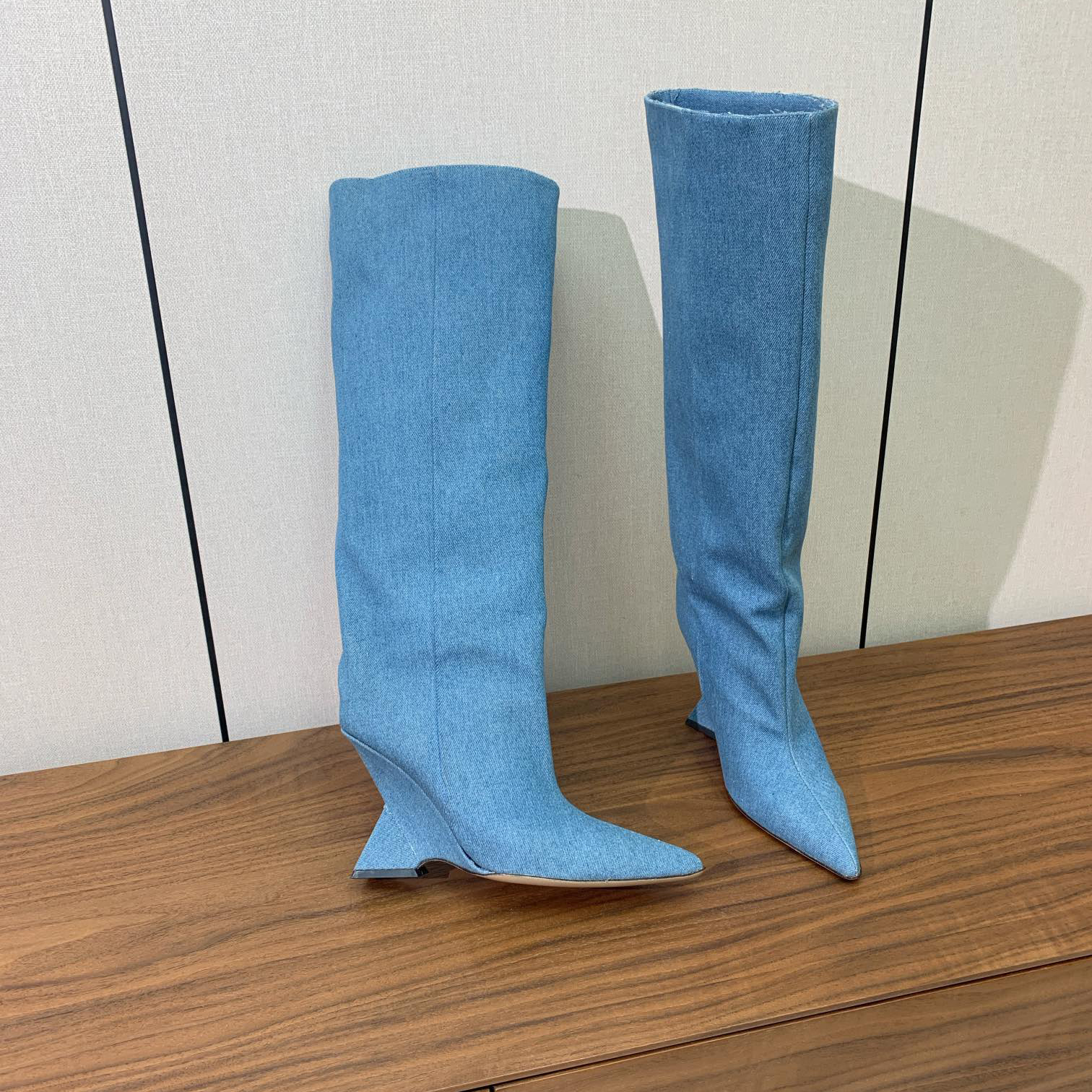 New Quality Knee Cowboy Boots Shaped heels Pointed toe Slip On Denim Boots Women Luxury Designer Leather Sole Factory Shoes Size 35-42 Heel 10cm with Box