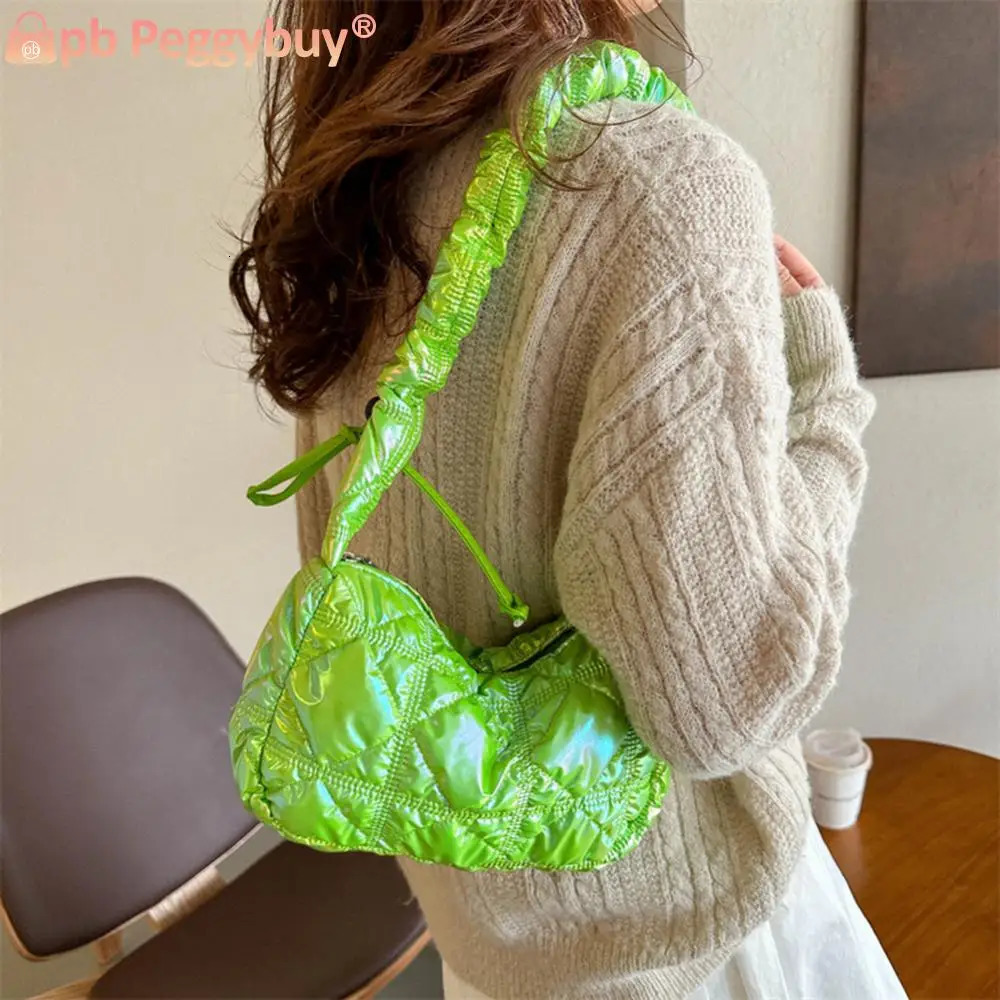 Womens Paddle Shoulder Bag Fashion Cloud Fold Bag Versatile Quilted Crossbody Bag Girls Fashion Wallet 241023