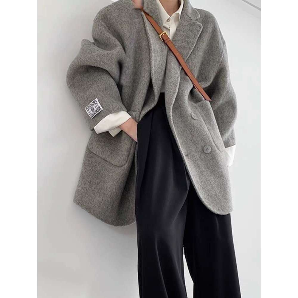 Korean Loose Long Sleeveturn-Down Collar Solid Woolen Coats Women Double-Faced Cashmere Coat Winter Autumn