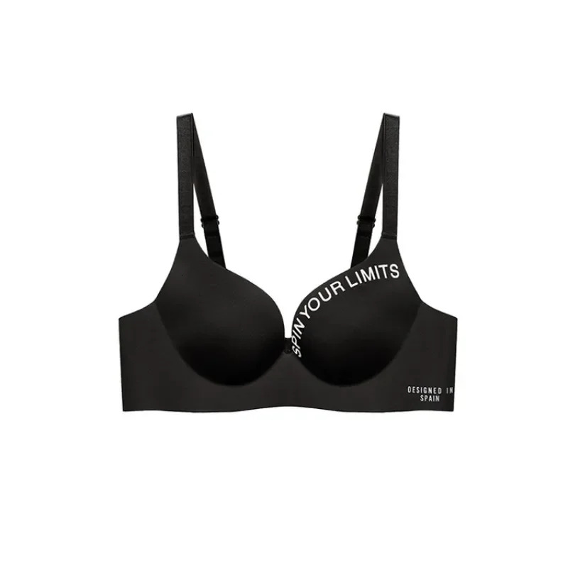 2025 New designer s three sexy trend push style fashionable bras for women with the letters gerie wireless seamless bras underwear and women s pattern