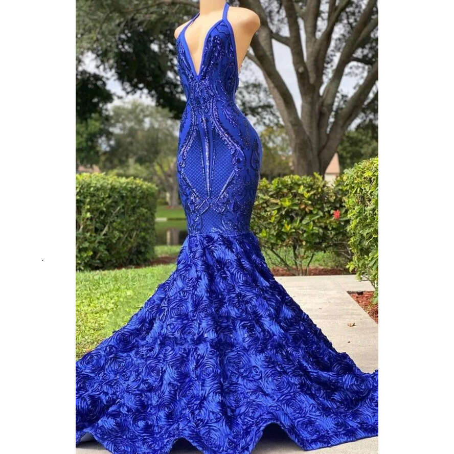 Royal Cascading Elegant Blue Lace Wers Prom Dressess Sexy Mermaid Halter Neck Appliques Sequins Satin Long Evening Gowns Backless Party Vestidos