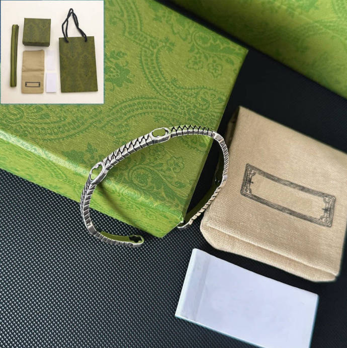 Silver Plated Copper Material Bangle Boutique Jewelry Bracelets Classic Design Gifts Bangle With Box High Quality Jewelry Bangle