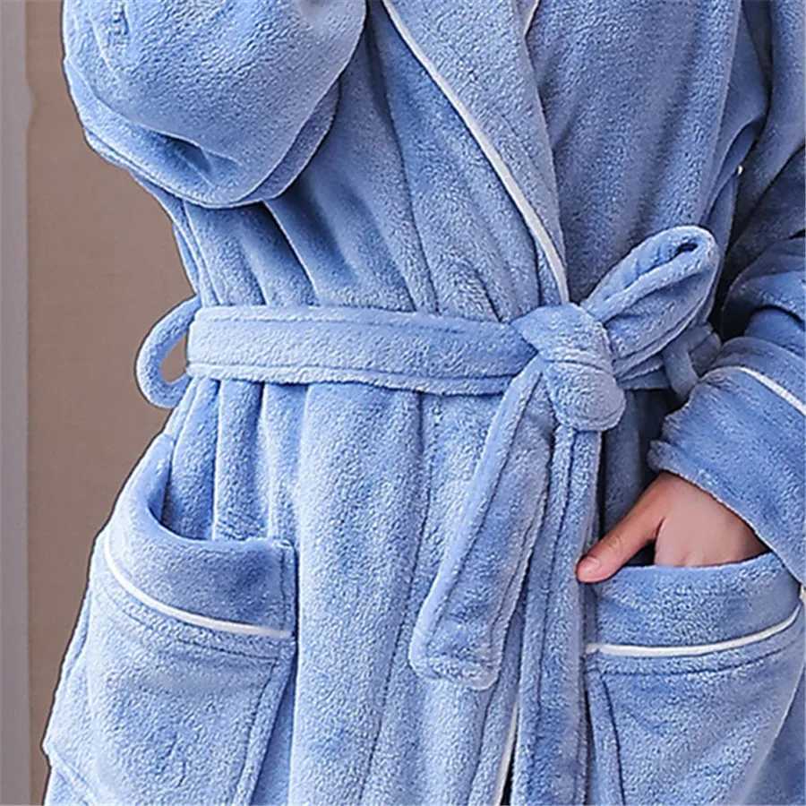 Mens Winter Thick Flannel Robe V-neck Warm Bathtub with Belt Mens Fluffy Shower Dress Mens Spwear Home Clothes W241023