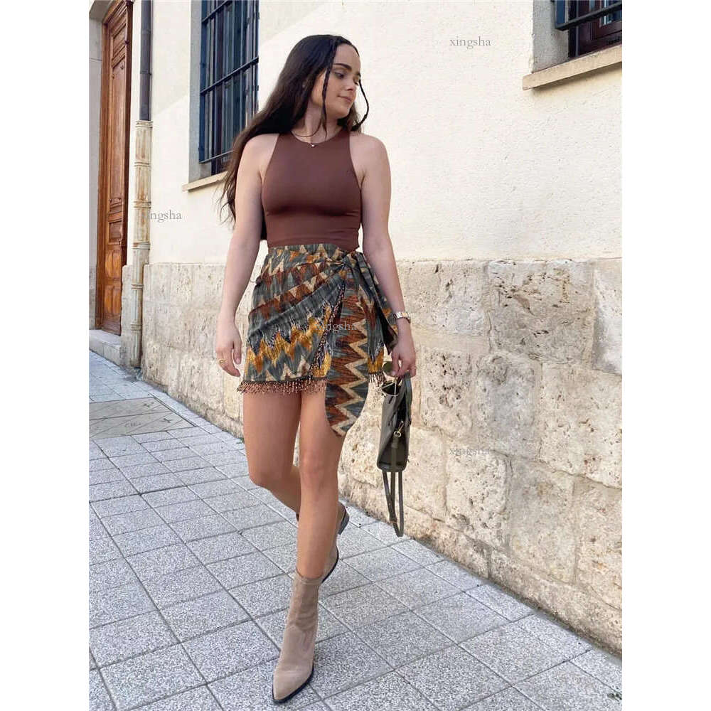 Skirts KEYANKETIAN Vintage Geometric Print Mini Skirt Knotted Sarong Beaded Fringe Wrap Vestidos Casual Zip Short Skort Mujer 230217
