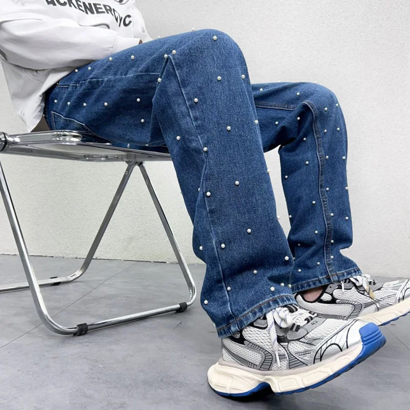 Mens bead streetwear fashionable hip-hop atmosphere loose and casual wide leg straight denim jeans pocket pants mens friend jeans Trousers 241022