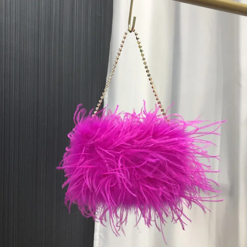 Handmade Ostrich Feather evening bag fashionable metal rhinestone chain shoulder bag promotion party womens clutch 241023