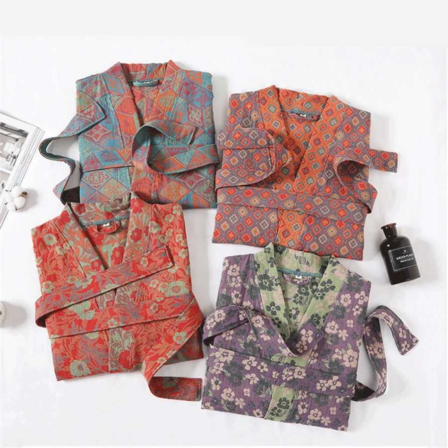 2024 Summer Couple Dress Retro Casual Double Layer Gauze Bathroom Mens Shower Dress Womens V-neck Kimono Spwear W241023