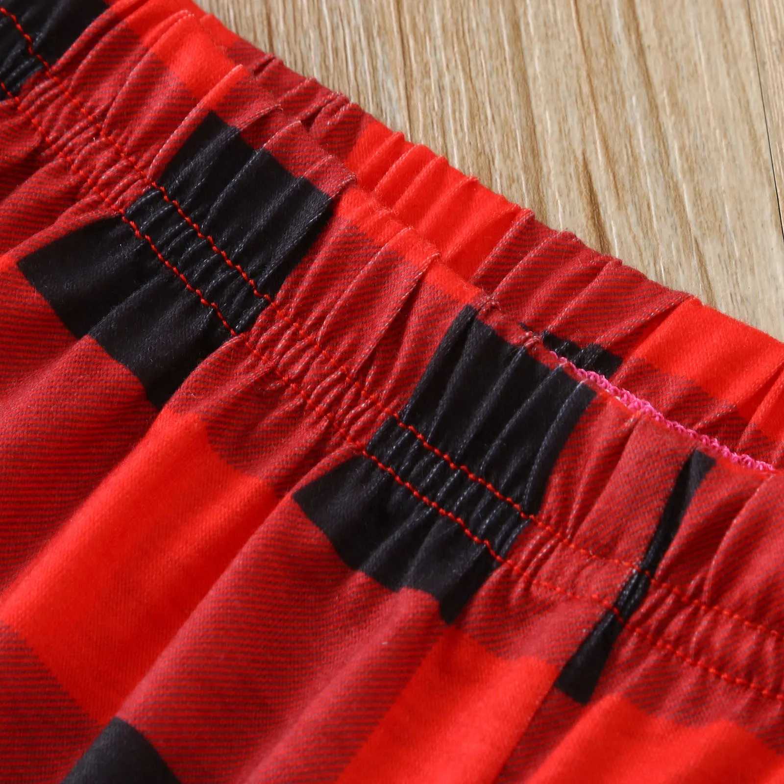 Christmas Letter Print Parent-child Outfits Long Sleeve Top Black Red Plaid Pants Home Suit New Year Family Matching Pajamas SetXJ241008