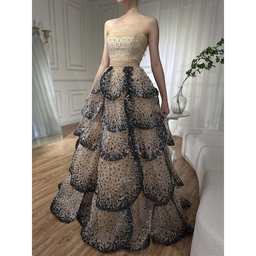 Serene Hill 2024 Black Nude Saudi Strapless Evening Dresses with Sparkly Sequin Tiered Ruffles for Formal Gowns LA72505A
