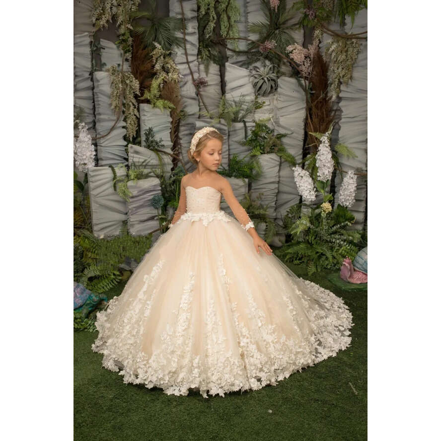 Wer Lace Princess Champagne Girl Dresses Sheer Sleeves Appliques Long Girls Pageant Gowns Formal Kids Birthday Party Communion Dress Custom Made Bc184