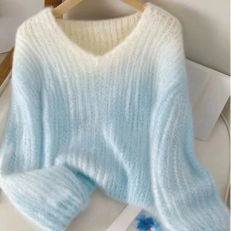 Autumn Winter Vintage Lazy Wind Loose Sweaters Women Vneck Gradient Knitted Pullovers Fashion Comfortable Soft Jumper 241021