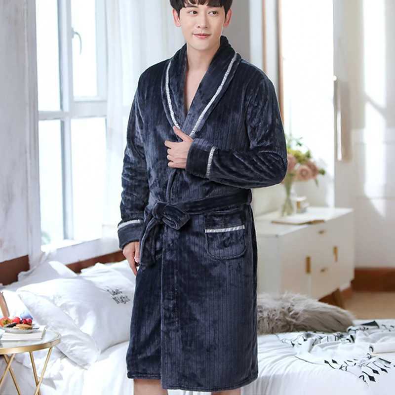 Mens striped flannel bathroom Spwear Robe thick coral Fce pajamas hombre bathroom pajamas mens evening gown Robe BMR31 W241023