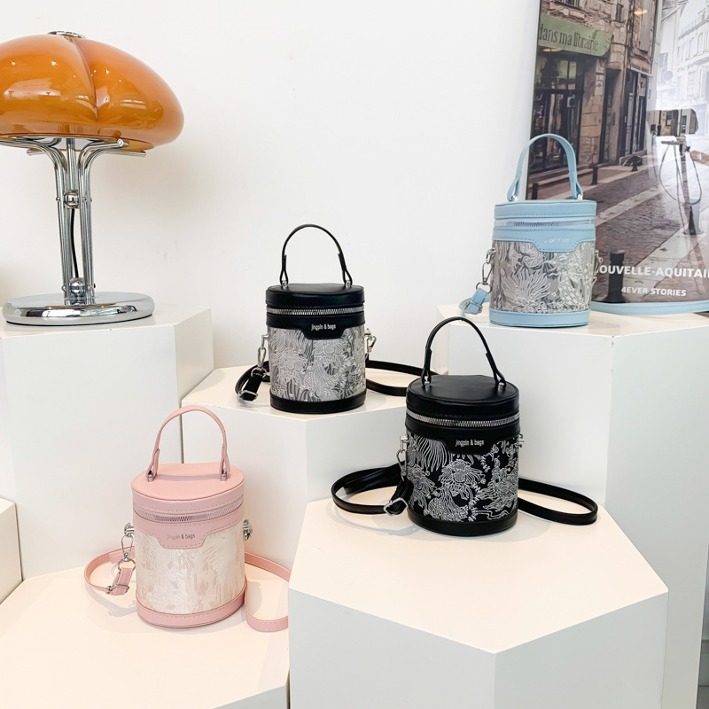 2025 Designer for designer 3 2024 women free shipping new tote handbag backpack color blocked single shoulder crossbody carrying bucket bag