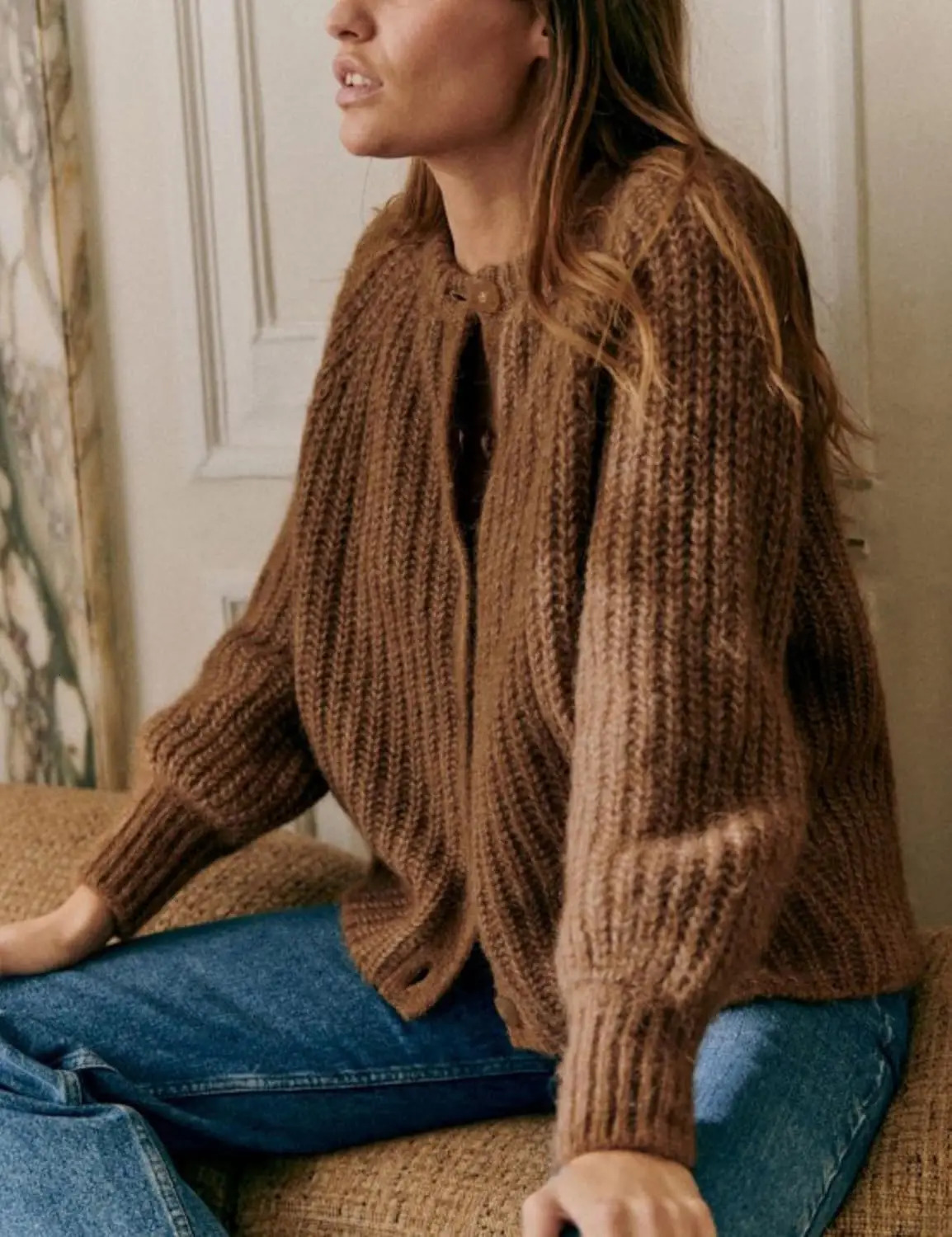 Womens casual long sleeved Crewneck button down cardigan sweater knitted jacket 241022