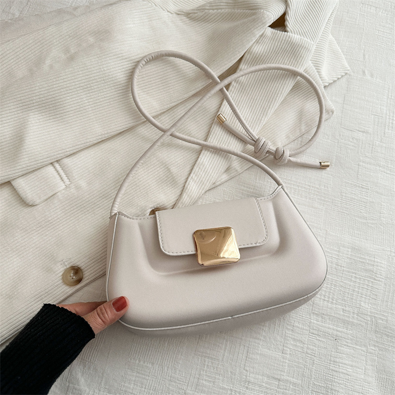 2025 Designer with 3 Fashionable women' baguette crossbody 2024 new single shoulder handbag trendy and simple women's bag free shipping wome