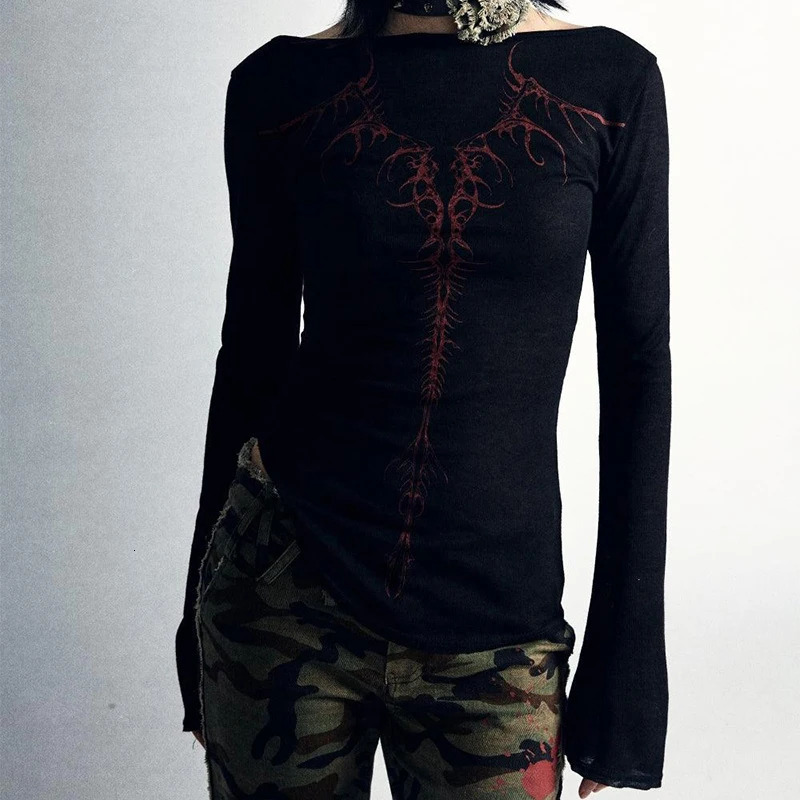 90s Vintage Egirl Emo Clothes Fires Graphic Print Y2K Grunge Tshirt Women Harajuku Retro Long Sleeve Tee Goth Punk Streetwear 241022