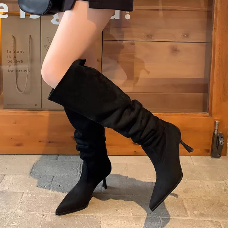 Womens autumn boots heels knees high designer shoes sexy and elegant Mochaxin retro fashion black 2023 trend 241106