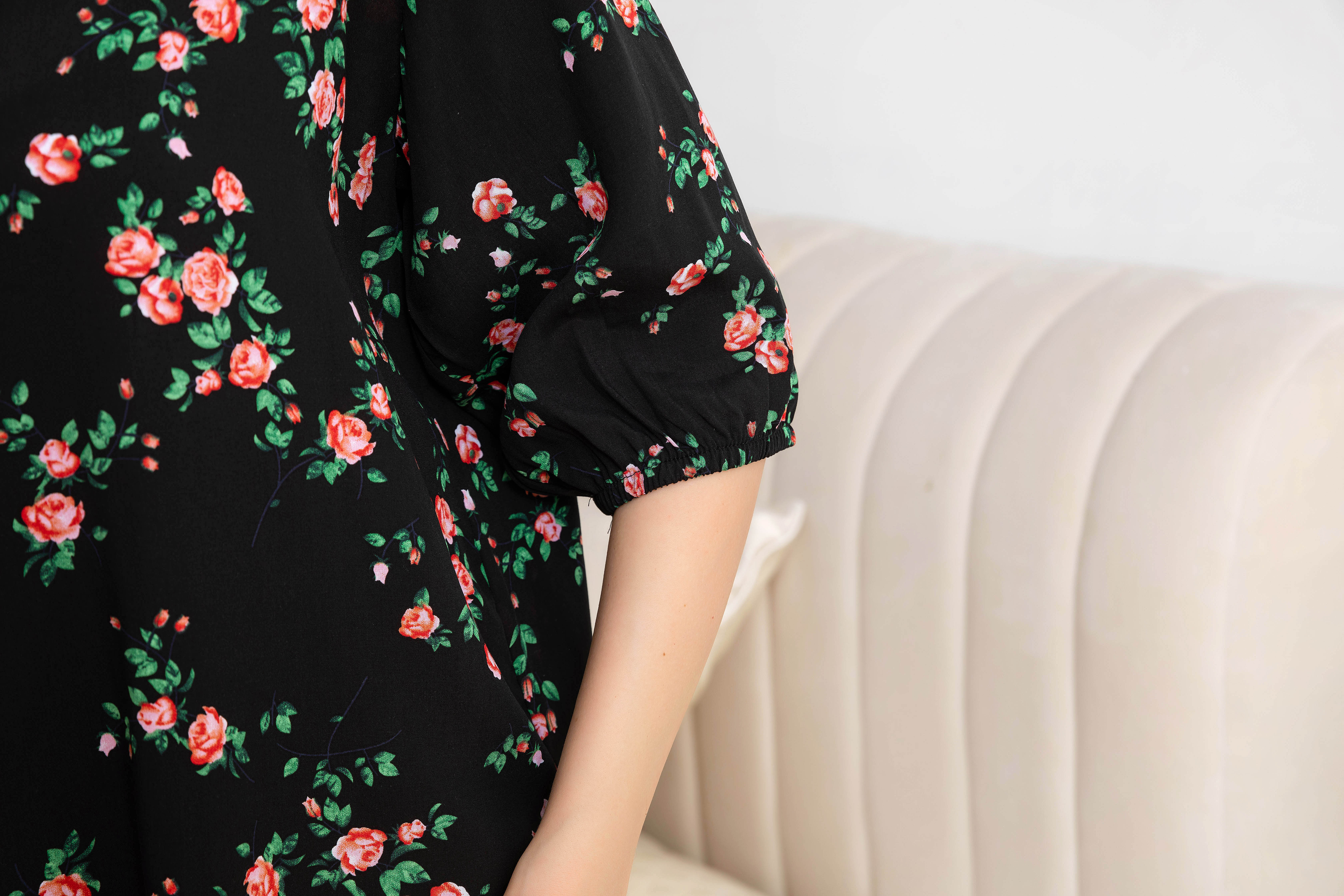 Women's Home Clothes Pajamas Black Bottom Little Rose Pants Set C202