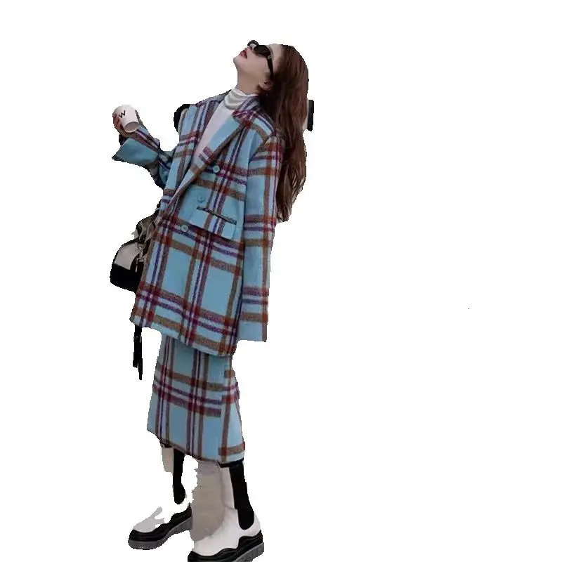 Checkered Suit Jacket for Womens Autumn/Winter Hong Kong Style Retro Small Fragrant Half Skirt Two piece Set Trendy 241023