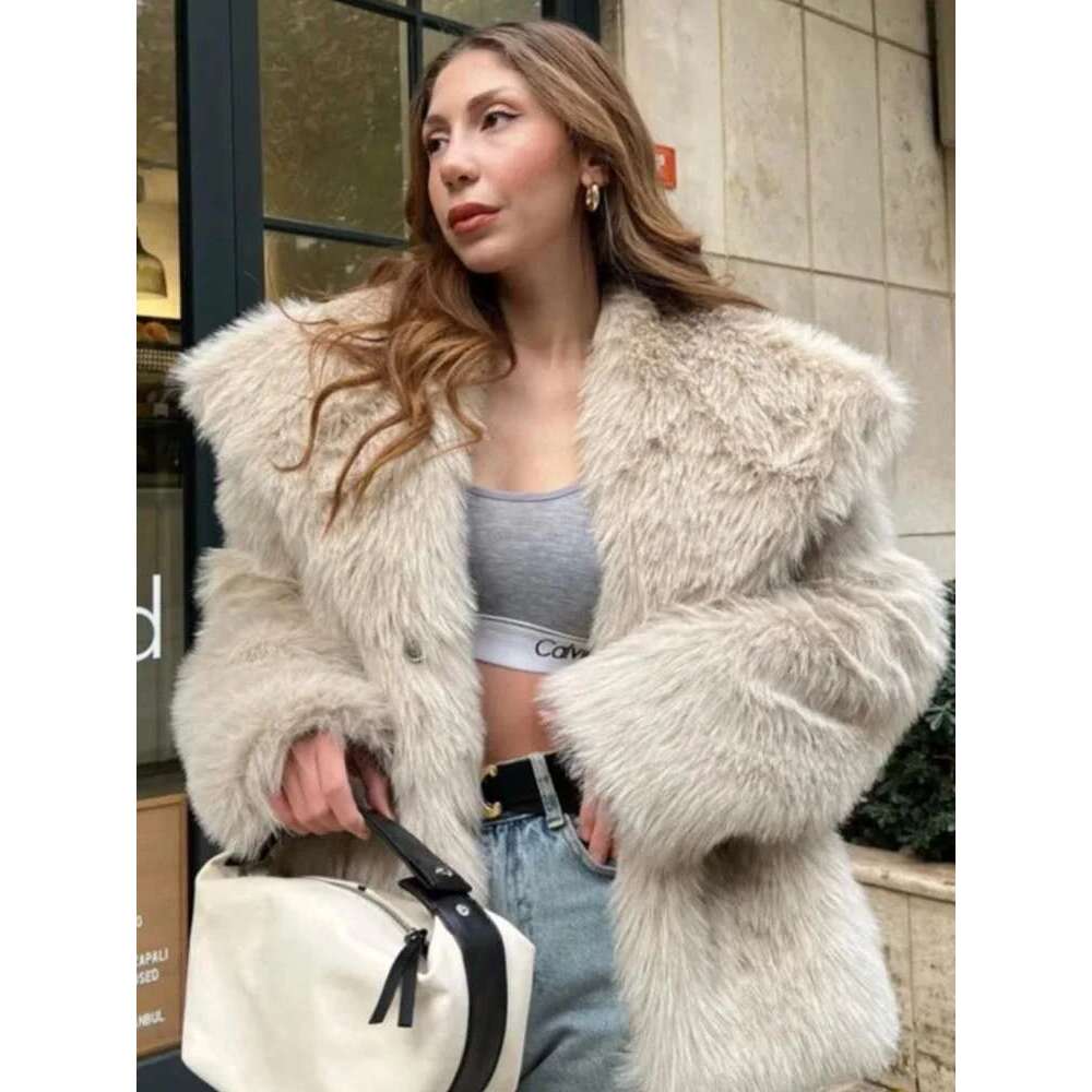 Lapel Faux Fur Jacket Women 2024 Newest Fluffy Long Sleeves Furry Coat Female Warm Gorgeous Ladies High Street Outerwear