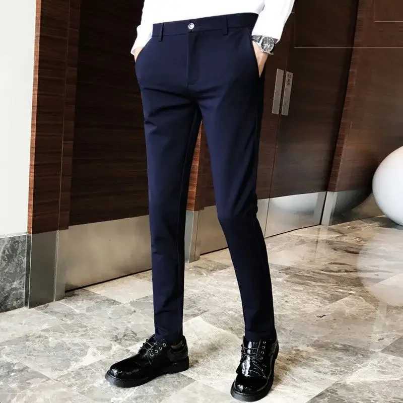 Elastic Business Tressed Male Suit Trousers 9 Cropped Fluid Stretch Social Tailoring Mens Summer Pants Draped Slim Fit FabricX241023