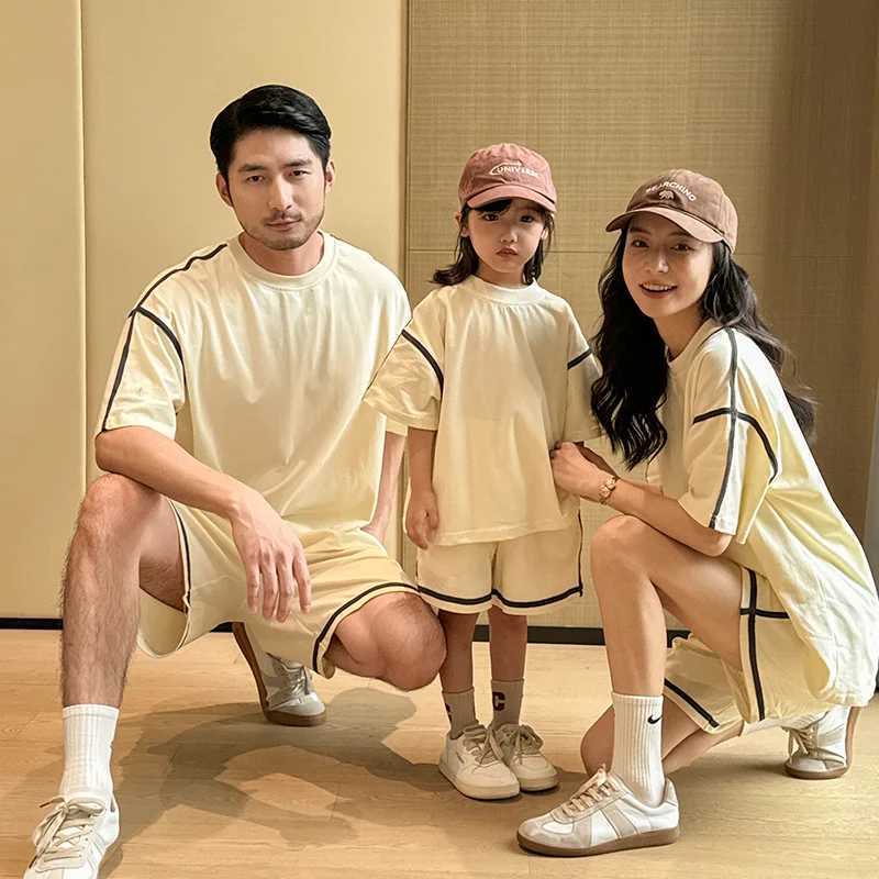 Parent-child Outfit 2024 Summer Family Clothes Korean High Quality Children Clothing Mom Dad and Daughter Son Same Two Piece SetXJ241008