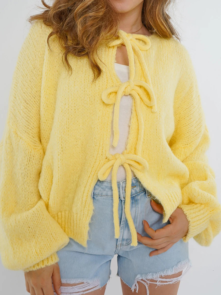 Women s Cable Knit Sweater Stylish VNeck Long Sleeve Button Up Chunky Cardigan Coat for Winter Fashion 241021