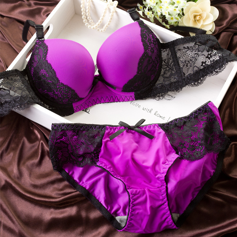 2025 Popular Designer fashion Women s Embroidered Bra Set Underwear Women s Bra Set with Simple and Sexy Gerie Lace Women s Clothing