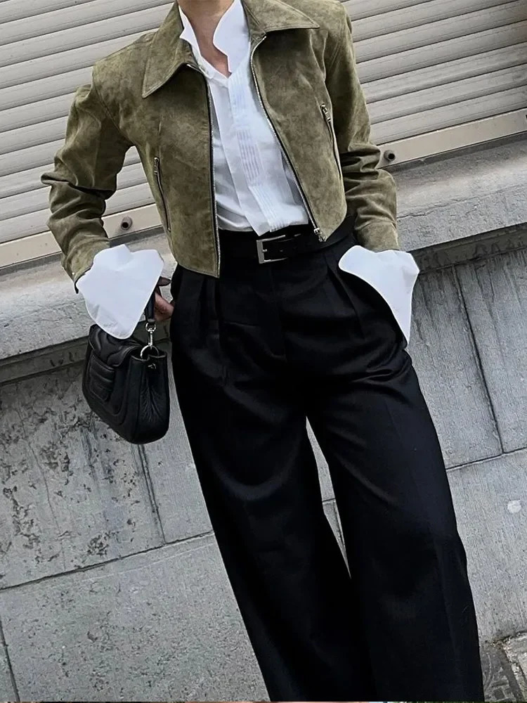 Elegant military green suede short jacket for women fashionable lapel long sleeved zipper cut jacket autumn womens Communicating Streetwear 241023