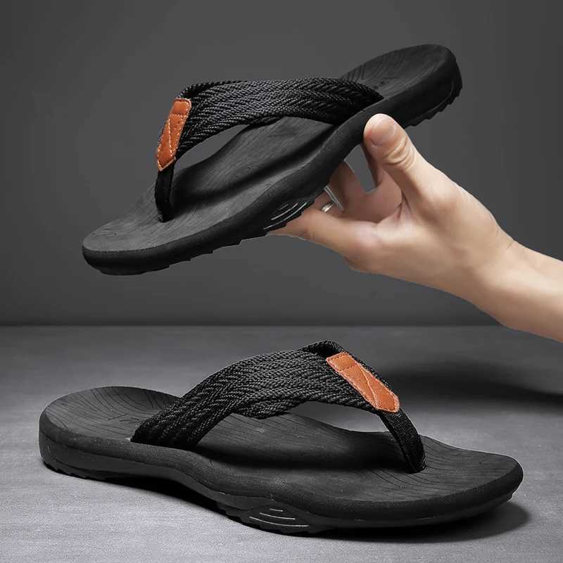 High Quali Brand Fashion Men Flip Flops Summer Beach Flip Flops Men Casual Breathable Thicken Beach Men Slippers Outdoor Y250301
