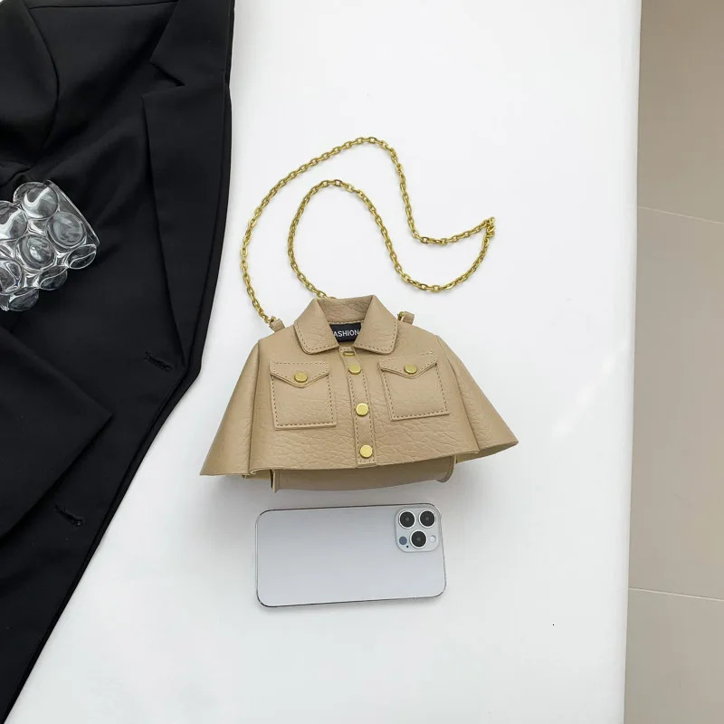 Hip hop shirt shaped shoulder bag 2024 summer selling womens underwear bag wallet er chain cross body bag womens handbag 241023