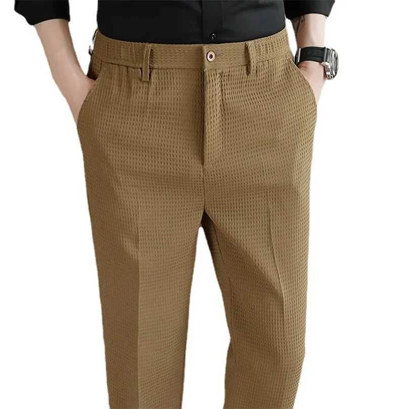 Autumn and WinterDark Green Suit Pants Mens Fashion Slim Pants Korean Style Waffle Male Trousers Black White Khaki BrownX241023