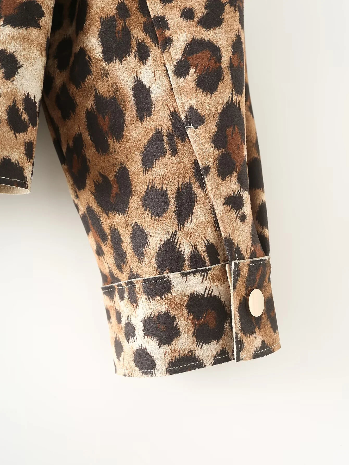 European and American sexy warm leopard print lapel long sleeved suede texture effect jacket 241023