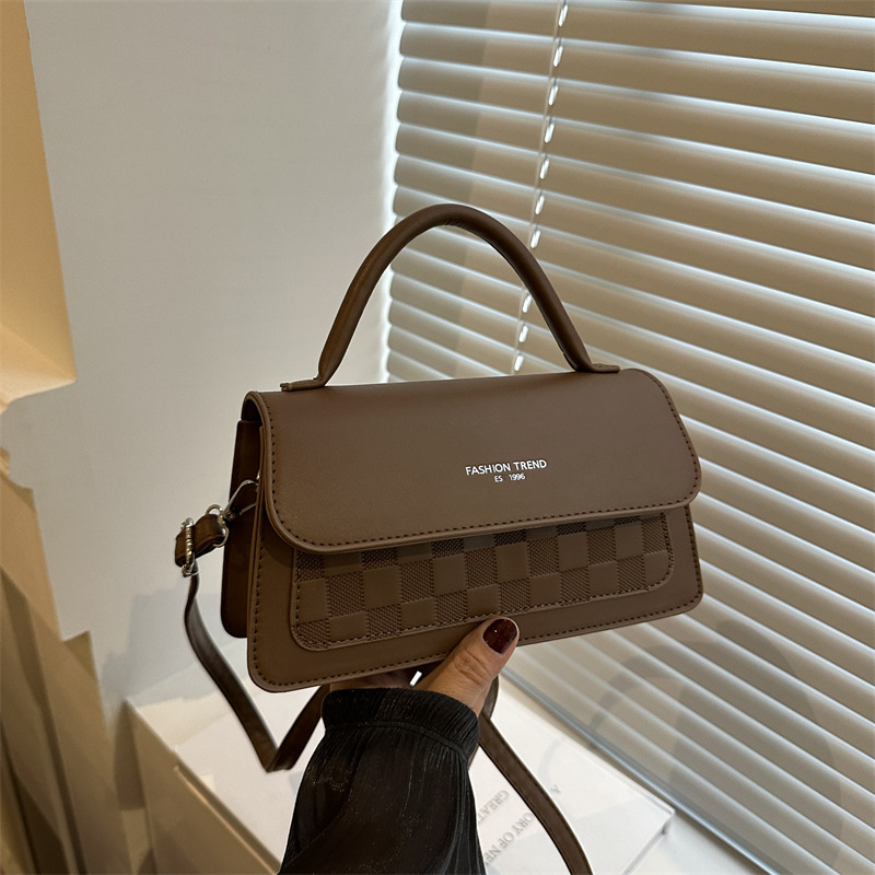 Luxury Bag 2025 Bags Designer Women Free Fashionable And Versatile Crossbody Bag For Women, Simple Single Shoulder Carrying