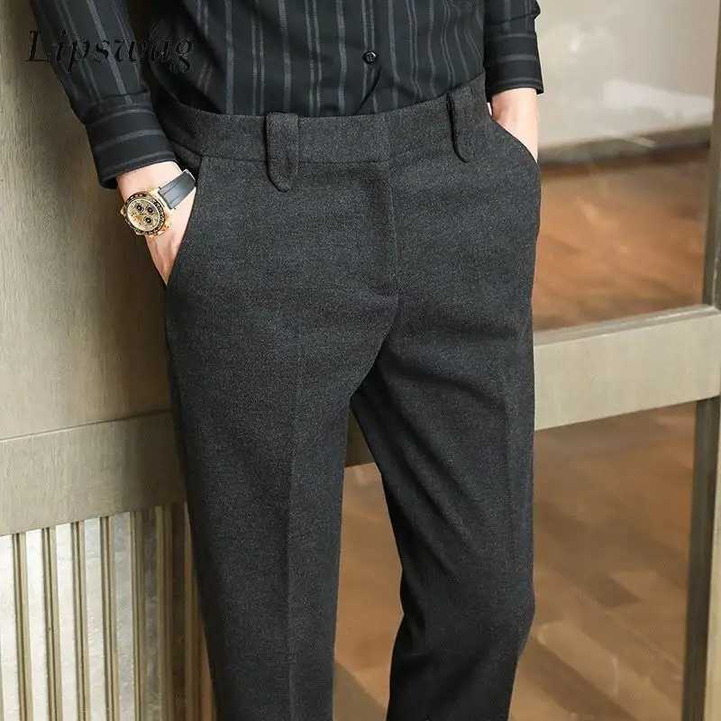 2024 Fall Casual Pants For Mens Streetwear Fashion Slim Fit Straight Pants Men Vintage Solid Color Pleated Woolen Suit TrousersX241023