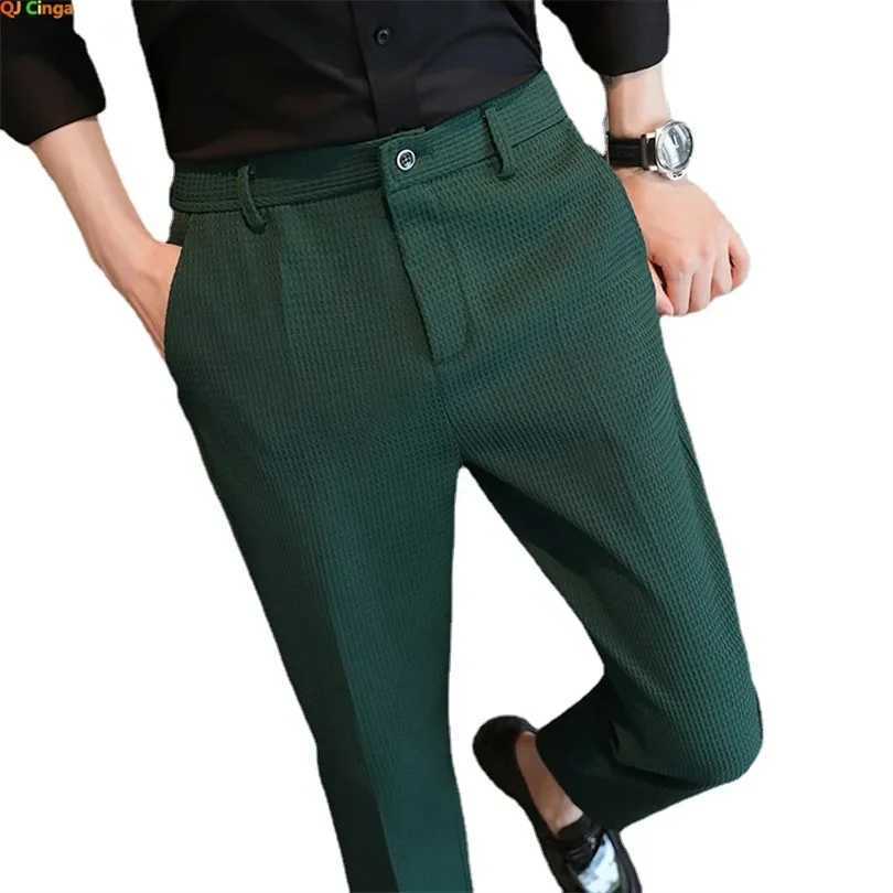 Autumn and WinterDark Green Suit Pants Mens Fashion Slim Pants Korean Style Waffle Male Trousers Black White Khaki BrownX241023