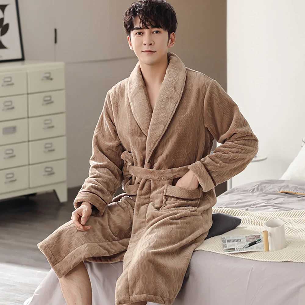 Winter thick double-sided flannel Plus plush warm mens casual loose solid V-neck Spwear comfortable shower suit W241023