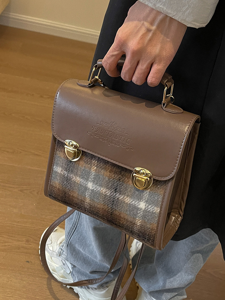 2024 bags designer women bag free NEW hot shipping Backpack women's fashionable retro handbag casual small backpack